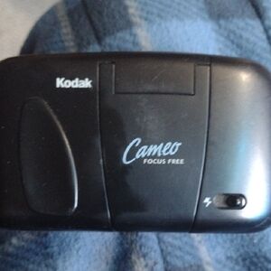 Kodak Cameo Focus Free Camera in Black